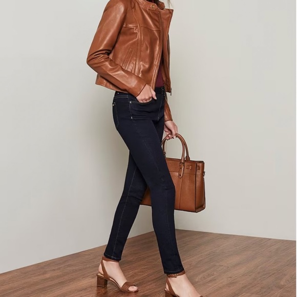 Michael Kors dark wash jeans in size 8 - Picture 3 of 4